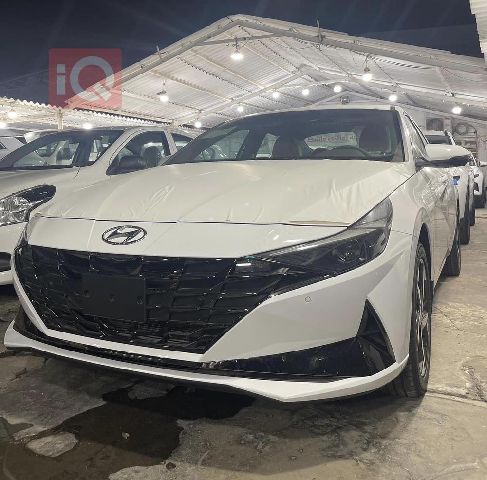 هیوندای ئەلەنترا